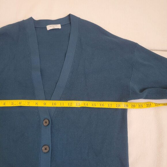 Aritzia Babaton Cardigan Sweater Womens XS Ribbed V-neck Classic buttons - Picture 5 of 12